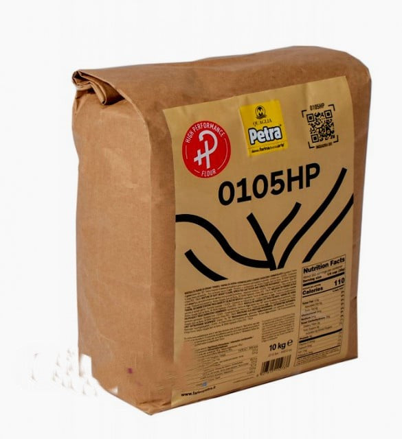 PETRA 0105 HP. Blend of type "00" soft wheat flour, wholemeal sprouted oat flour, and sprouted buckwheat grains.