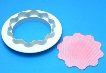 Garlands, fabric effects, designs and patterns.