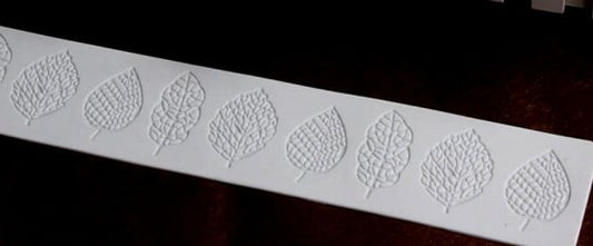 9-Leaf Silicone Forest Mat, 390 x 80 cm. Bosco Natura Line.