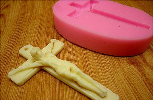 7 cm Cross with Jesus. Silicone mold.