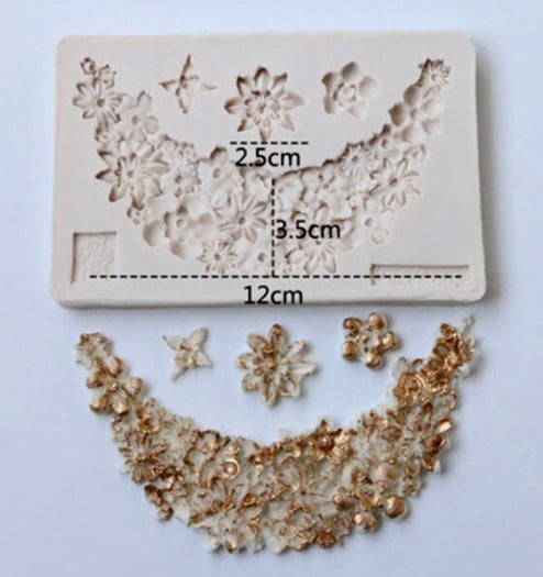 Fiori e Perle. Bordo Collana Floreale di 12 cm. Stampo in silicone