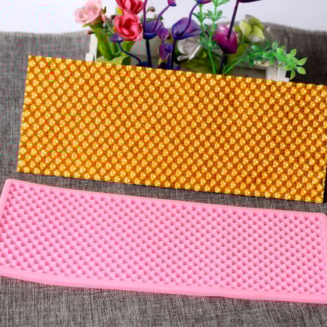 Elegant 25cm Pearl Edge Large Silicone Mold