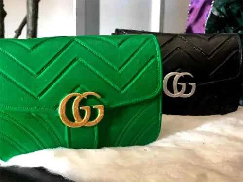 Stampo Mini Borsetta Gucci classica di 6 cm. Stampo in silicone anche per Candele