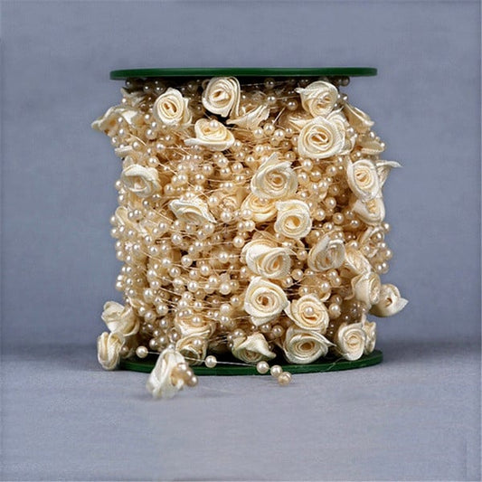 Filo Perle con Rose Perlate. 5 metri
