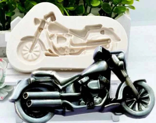 Carrozza con ruote. Stampo tagliapasta