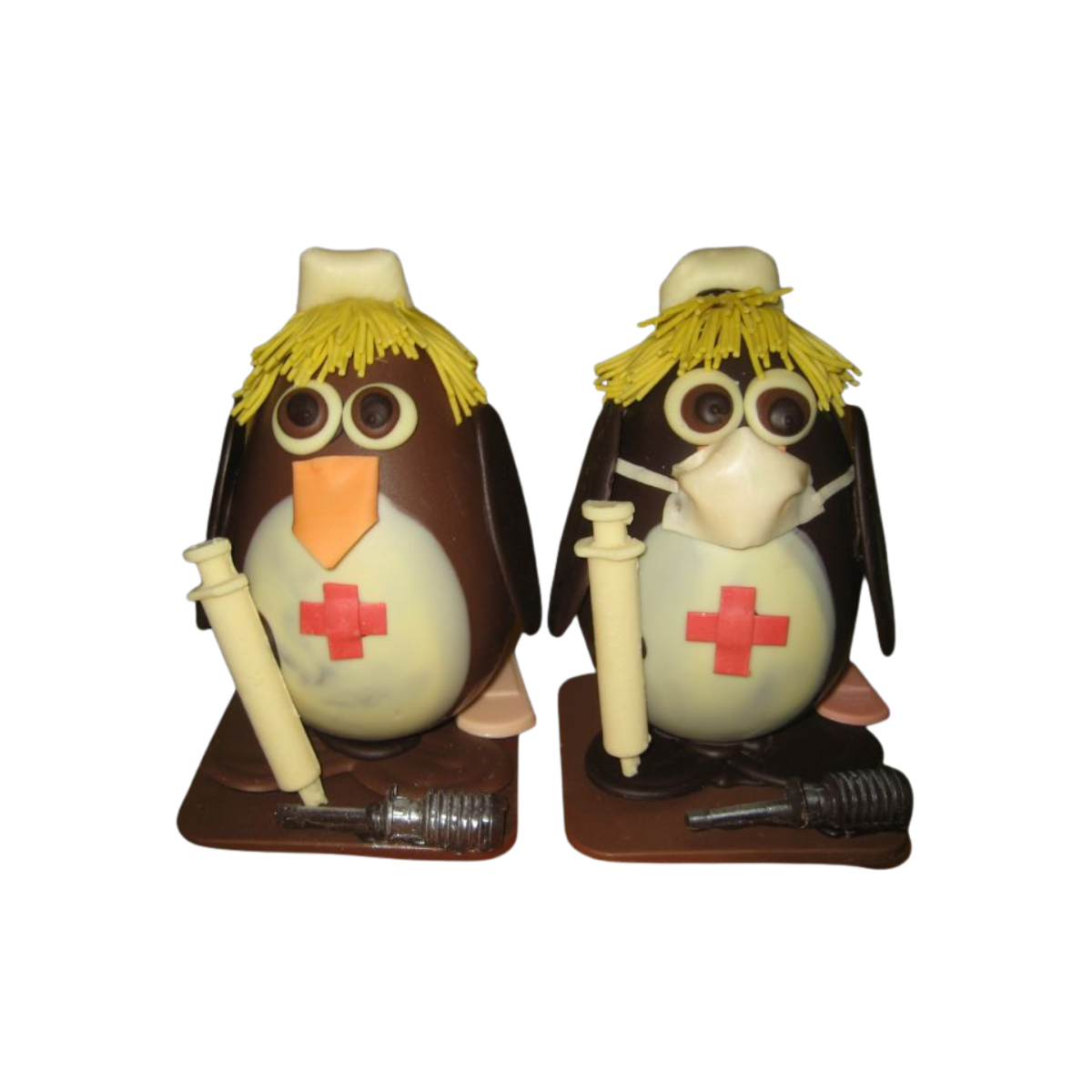 UOVO DI PASQUA PINGUINO “L’INFERMIERA”