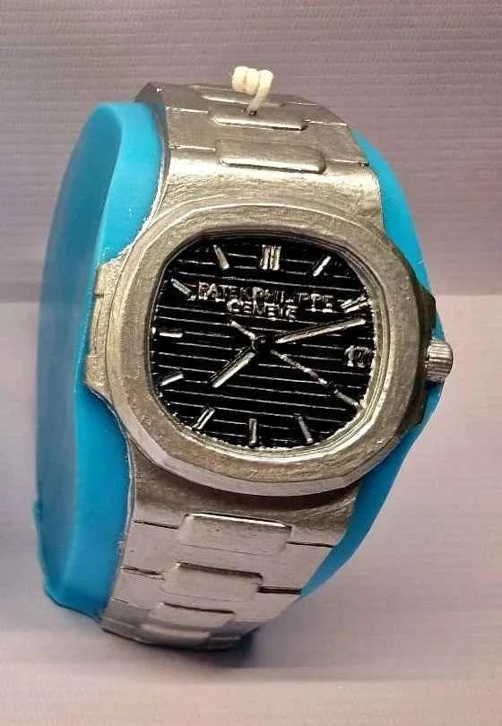 Patek Philippe. Candela Orologio in molti colori. Naturale al 100%
