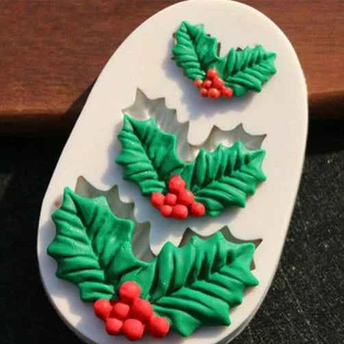 3 Foglie di Agrifoglio. Natale. Christmas Leaf Silicone Cake Mold. Stampo silicone
