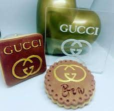 Logo Gucci Griffe con scritta. 12 x 10 cm. Stampo in Rilievo