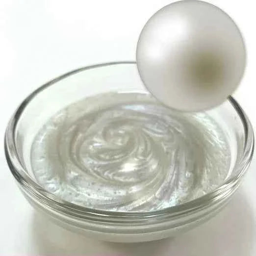 Tempera ORO edibile METAL per pitture luminose e compatte su Candele e Saponi.