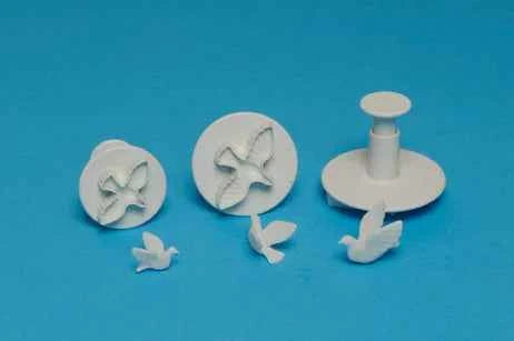 Set 3 Stampi espulsione Tagliapasta a forma di Colombe. Pasqua