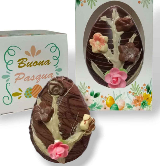 Uovo Fabergè floreale rose.      500 GRAMMI