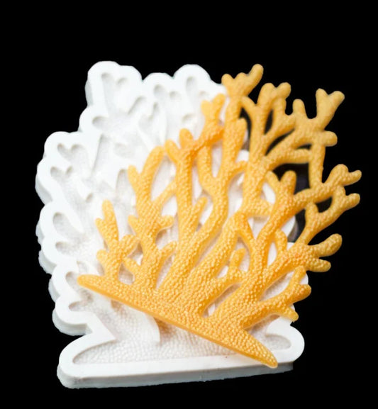 Large silicone mat with 26 Forest leaves. 32 x 32 cm mold. Bosco Natura line.