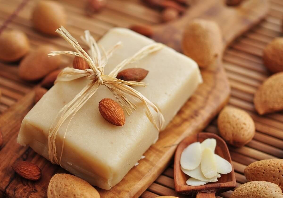 Marzipan and Almonds. Candle Fragrance