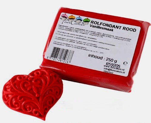 Fire red. FunCakes sugar paste. 250 g. Gluten-free and kosher.