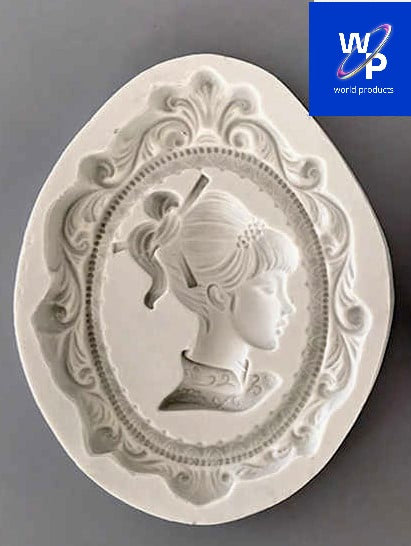 Large Frame with Woman, 15 x 12 cm. Vintage Baroque. Silicone Mold.