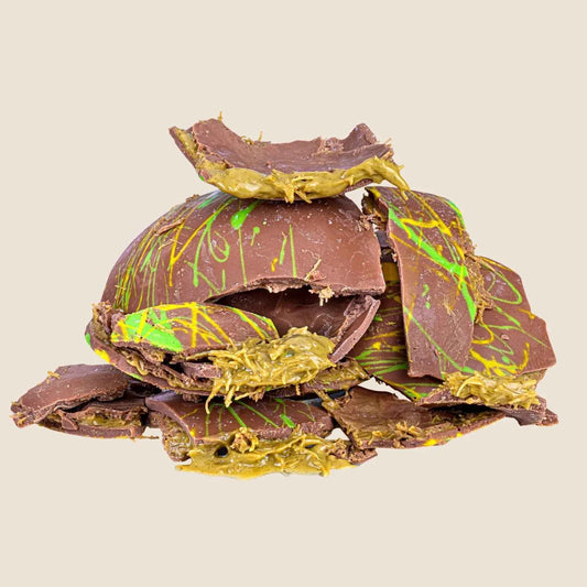 Uovo di Pasqua Ripieno Dubai Chocolate, con golosa sorpresa