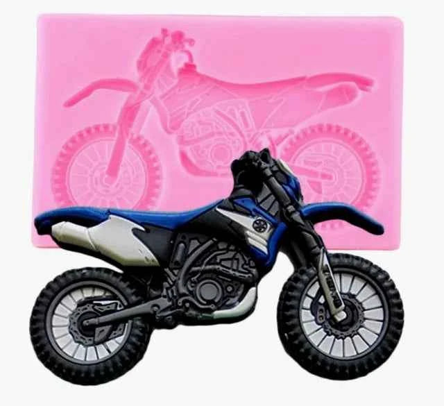 Treno. Stampo Tagliapasta in plastica.