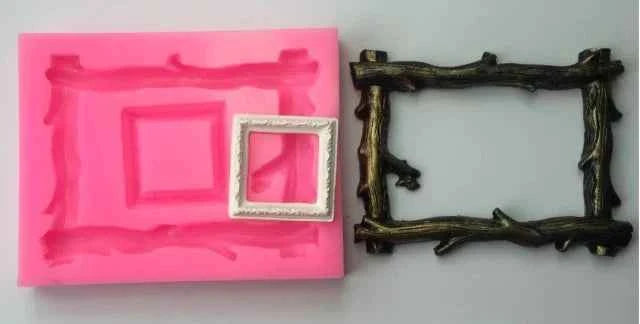 Stemma e Cornice. Set di 6 Tagliapasta in metallo. Wilton