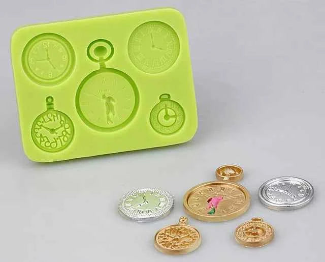 Orologio Antico da Taschino. Stampo in silicone di 5 Orologi. Clock Watches Fondant Cake Molds