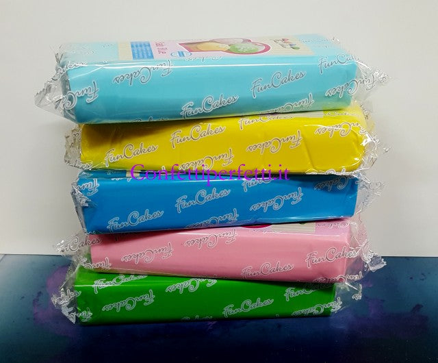 1 Kg rosa baby. Pasta di zucchero FunCakes Sweet pink