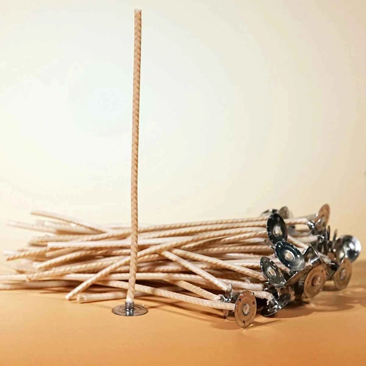 Stoppini AVP53 da 8-10-12-14-16-20 cm. Per Candele in contenitore diametro 8-9 cm