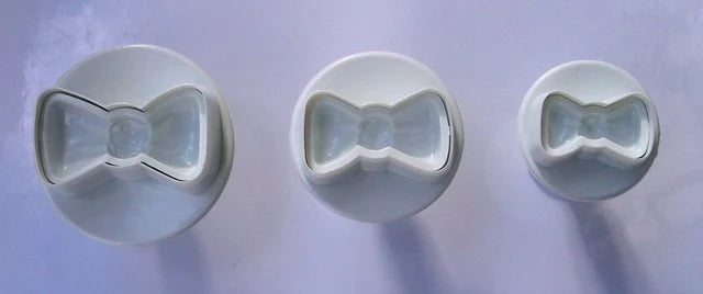 3 Fiocchi e Papillon. Grande Stampo Fiocco in Silicone