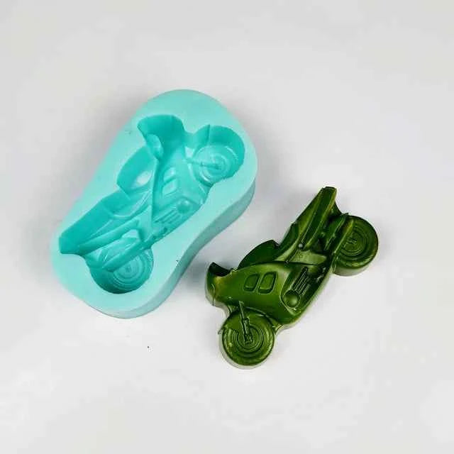 Moto da corsa di 8.5 cm. Stampo in silicone