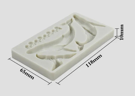 Large silicone mat with 26 Forest leaves. 32 x 32 cm mold. Bosco Natura line.