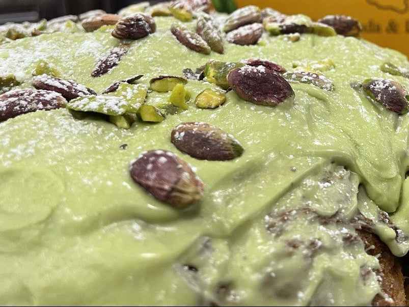 Box Pasquale World Products Shop. Colomba al pistacchio 1kg + Uovo di Pasqua FARCITO al pistacchio 500gr