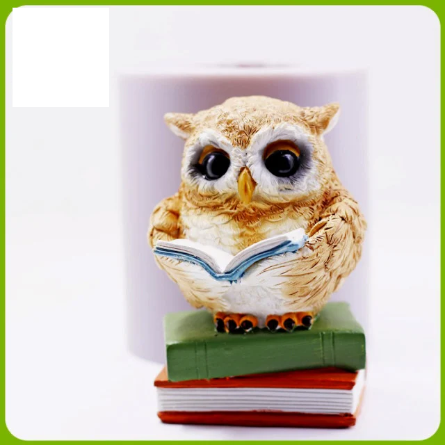 Grande Gufo di 9.5 cm con Libri. Stampo ad alta risoluzione in silicone