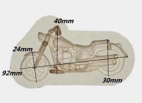 Carrozza con ruote. Stampo tagliapasta