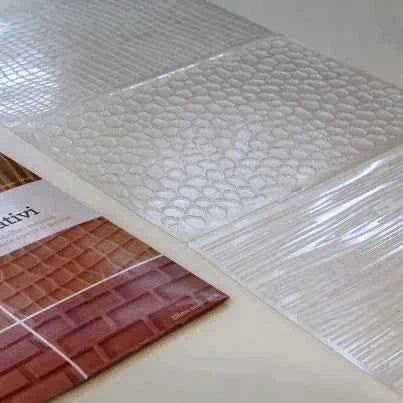 Pietra, Legno, Muro, Pelle. Kit di 4 Fogli Decorativi Decora.