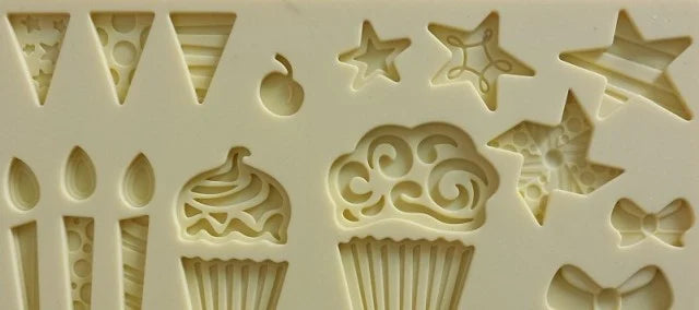 Large silicone mat with 26 Forest leaves. 32 x 32 cm mold. Bosco Natura line.