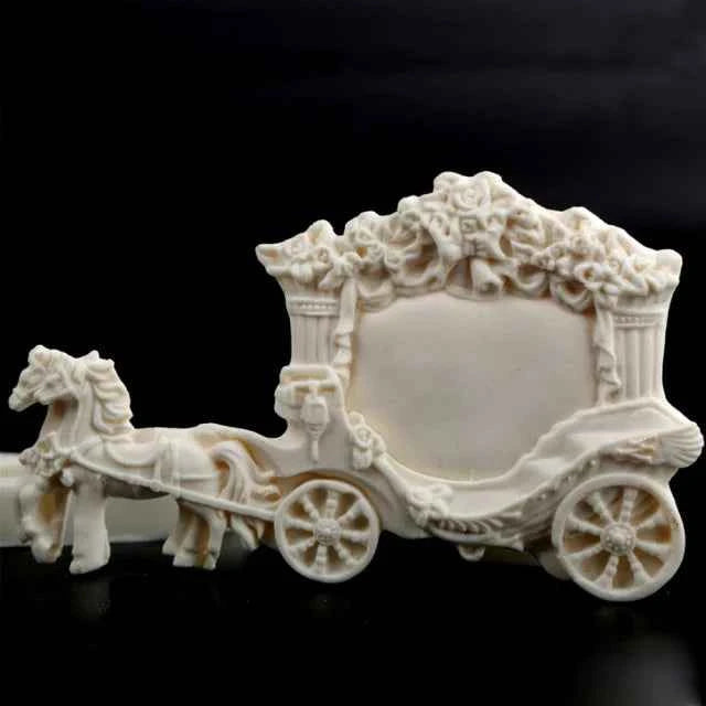 Tirannosauro Rex. Dinosauro. Stampo in silicone. Dinosaur Silicone Cake Mold