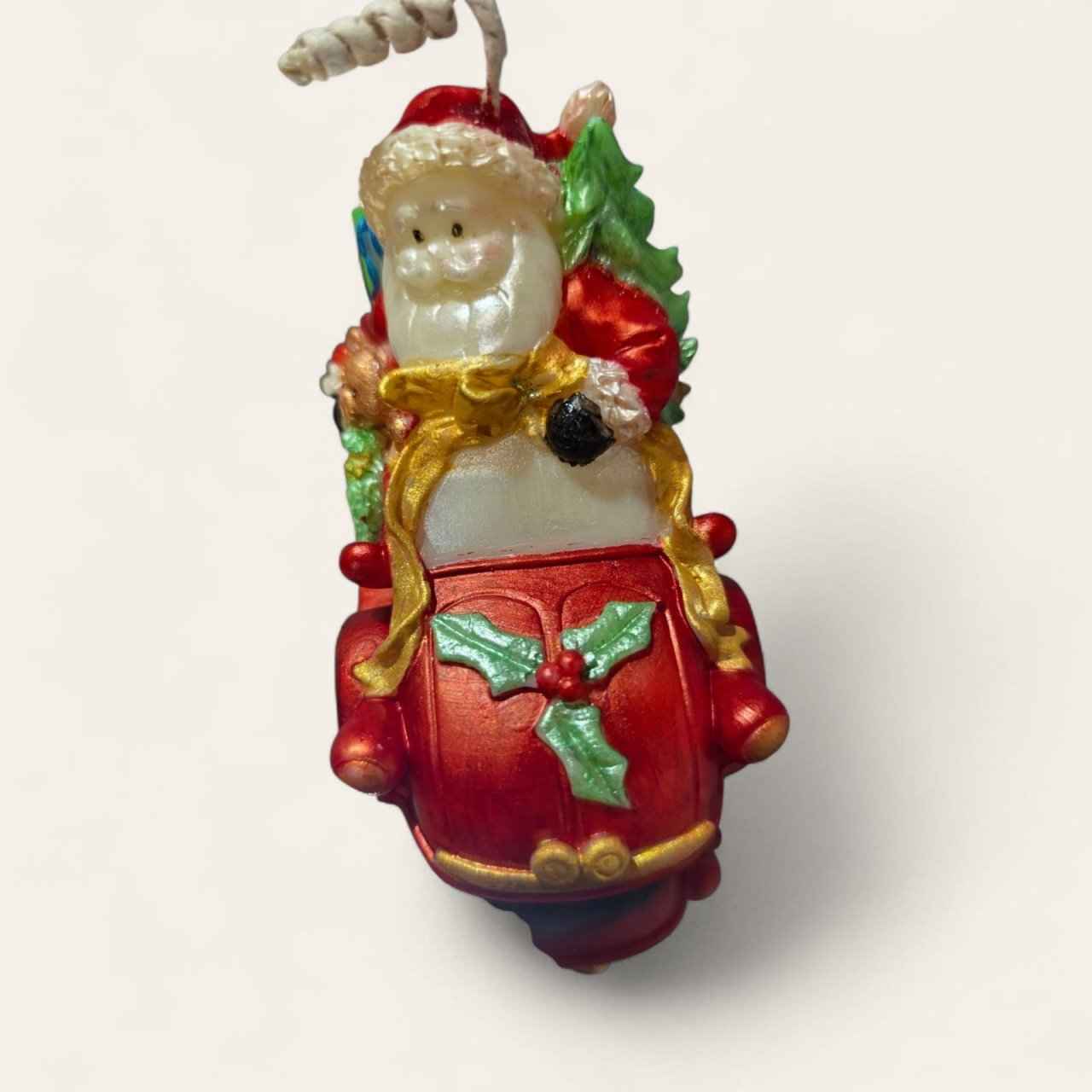 Tempera BIANCO PERLA edibile METAL per pitture luminose e compatte su Candele e Saponi.