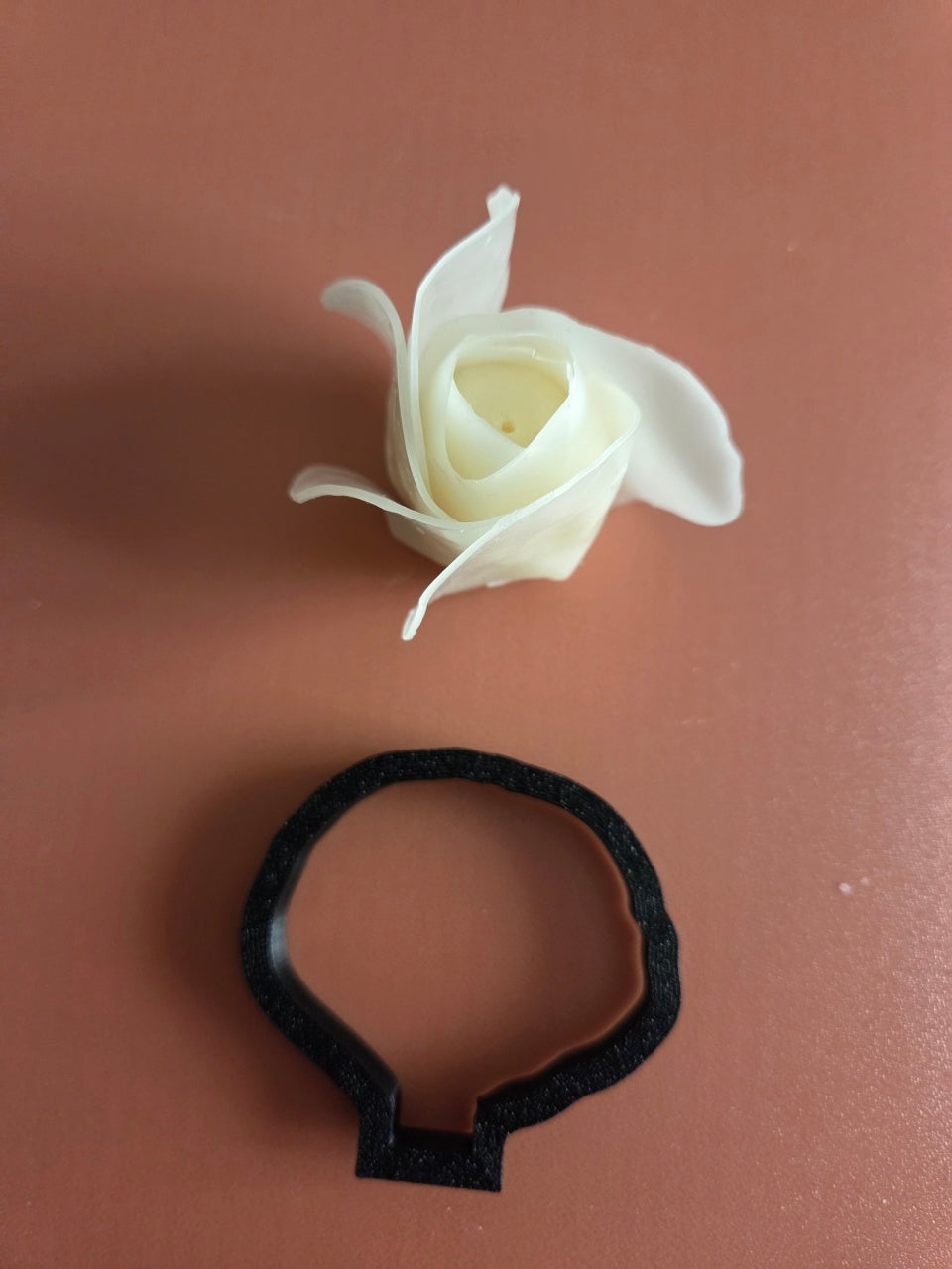 Fiore di Loto in Cera d'Api realizzato a mano. Set di 3 Stampi Cutter - WORLD PRODUCTS SHOP