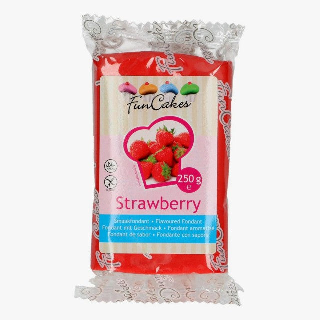 Strawberry flavored. FunCakes sugar paste. 250 g. Gluten-free.