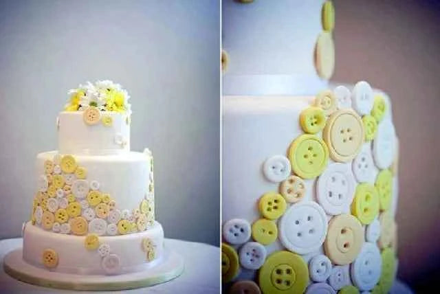 Bottoni in 14 forme decorate. Stampo in silicone.