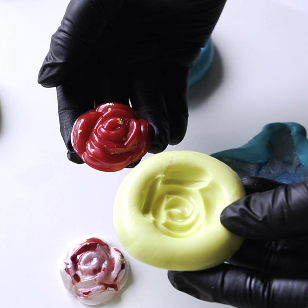 PA-890 – Silicone modellabile a presa rapida per stampi e calchi di precisione