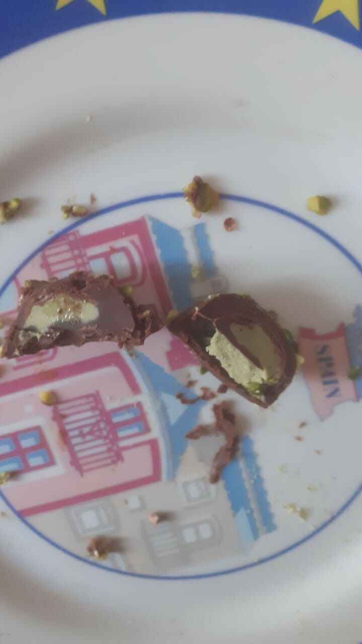 cioccolatini, gusti misti o a scelta. artigianali,di alta qualità. materie prime