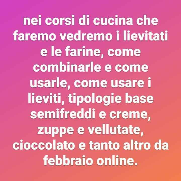 macarons fatti da noi. vari colori e gusti. da 12 pezzi