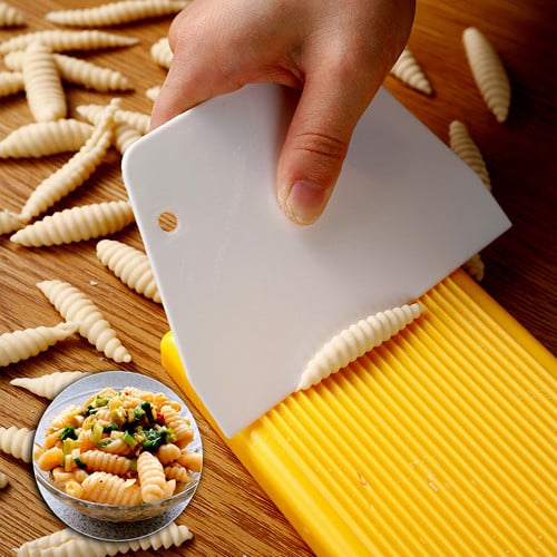 Fantastica Macchina Per Pasta. Semplice e utile