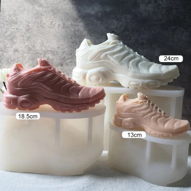 Tante Scarpe Nike Adidas Converse Snickers e molte altre. Stampo scarpa in silicone anche per Candele Disponibilità limitata - WORLD PRODUCTS SHOP