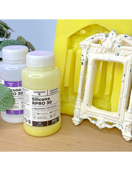 R PR PRO 30 - Gomma siliconica 1:1 liquida per stampi di elevata durezza, atossica e facile da usare