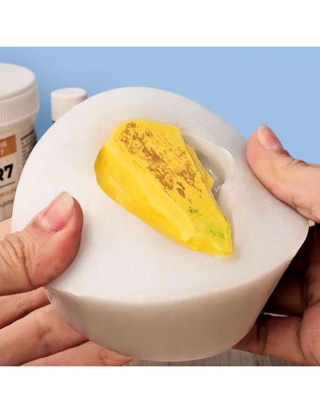 R7 - Silicone per stampi morbidissimi, resistenti alla rottura ed elastici